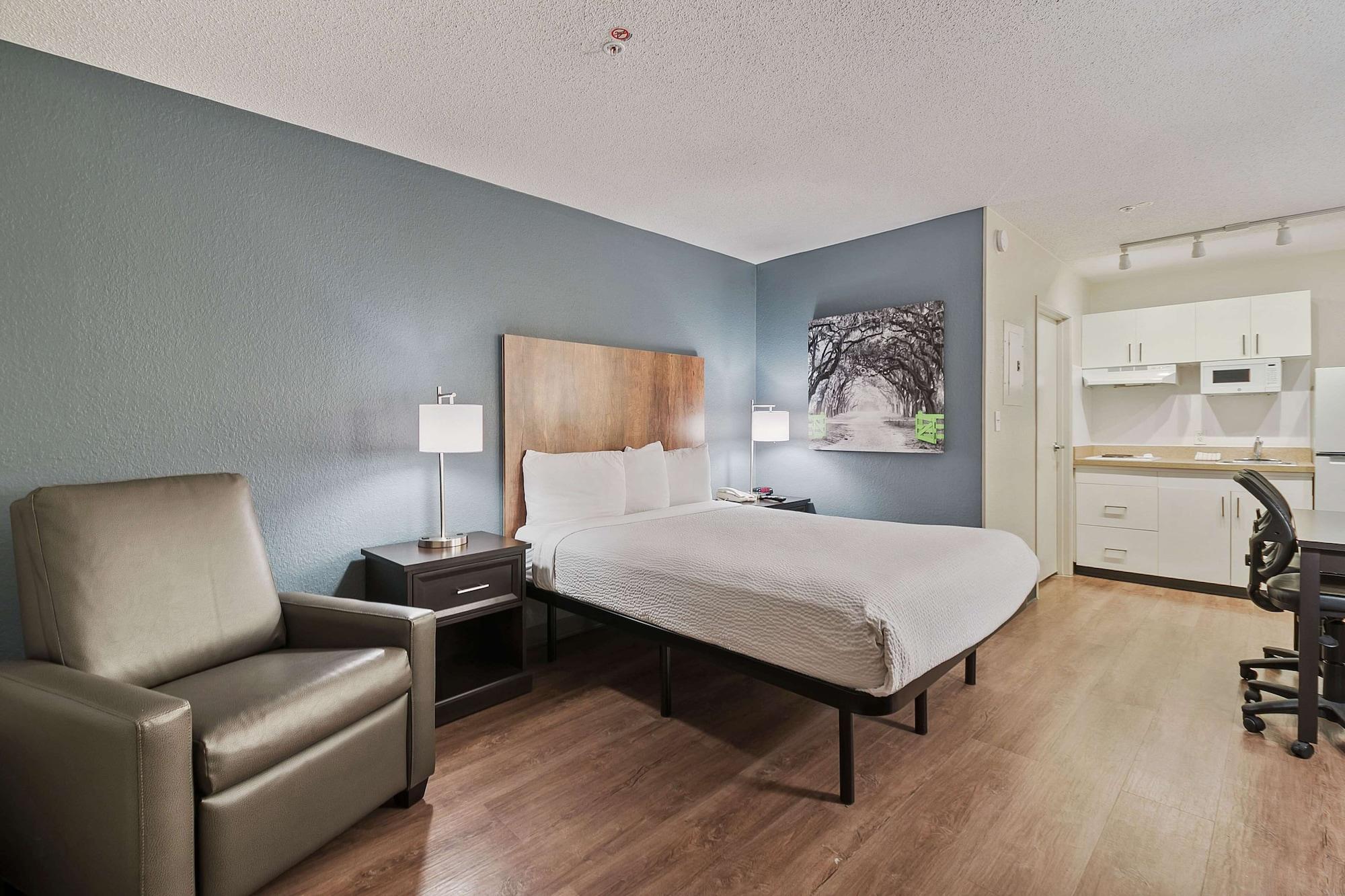 Extended Stay America Suites - Miami - Airport - Blue Lagoon Exterior photo